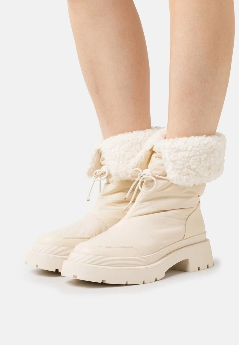 WINTER BOOT - Stiefelette - Beige